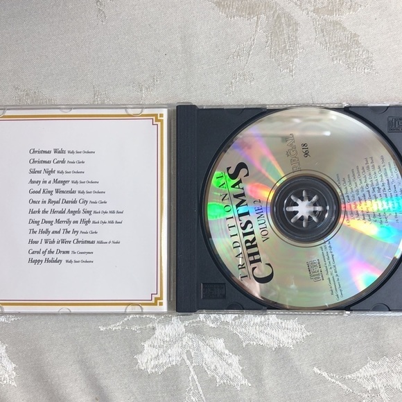 6/$20 Traditional Christmas Volume 2 cd - Picture 2 of 5